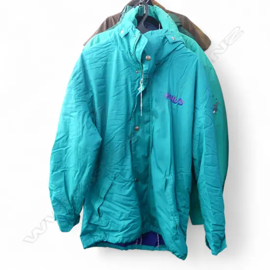 FILA BRAND GREEN JACKET w REMOVABLE FLEECE LINING, SIZE US40