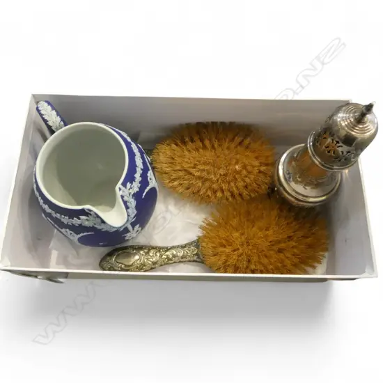 WEDGWOOD JUG, EP SIFTER & 2 HAIRBRUSHES