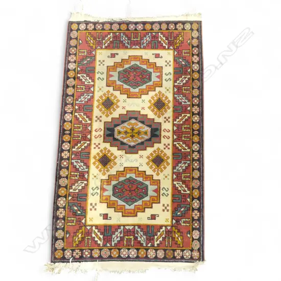 HAND KNOTTED WOOL PILE RUG 1350x800mm