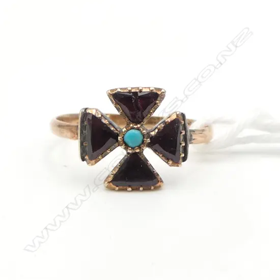 GEORGIAN 9ct GARNET & TURQUOISE RING,1.52ct SIZE M (1 STONE FAULTED)
