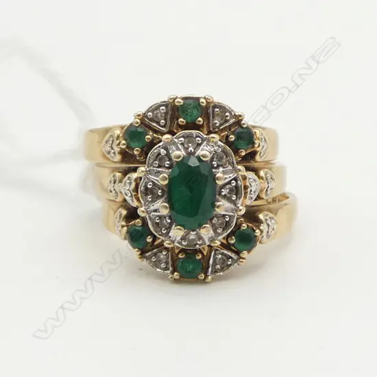 10ct GOLD DIAMOND & CREATED EMERALD 3 RING SET: CLUSTER + 2 CURVED companion RINGS 6.35gms SIZE K