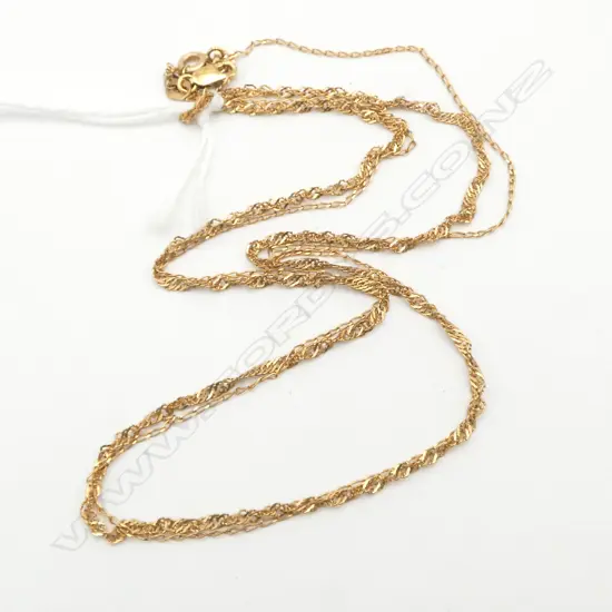 2 9ct GOLD FINE NECK CHAINS L.'S.420mm. 3.33gms