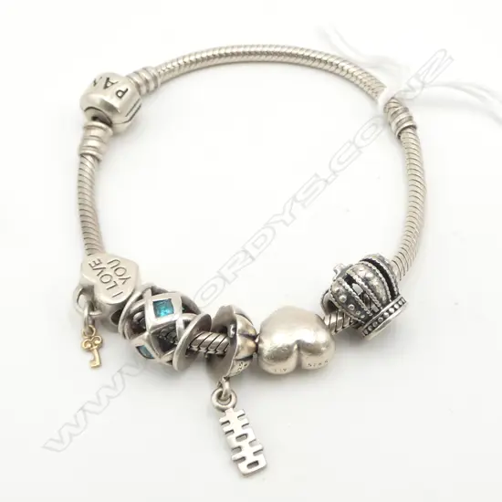 PANDORA S/SILVER BRACLET & 5 BEADS 26GMS