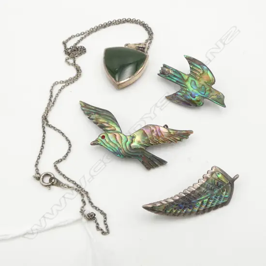 S/SILVER & NZ GREENSTONE PENDANT S/SILVER & PAUA FERN LEAF BROOCH & 2 PAUA BIRD BROOCHES