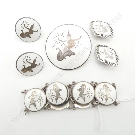 SET OF THAI S/SILVER WHITE ENAMEL BRACLET, BROOCH & 2 SETS EARINGS  68GMS