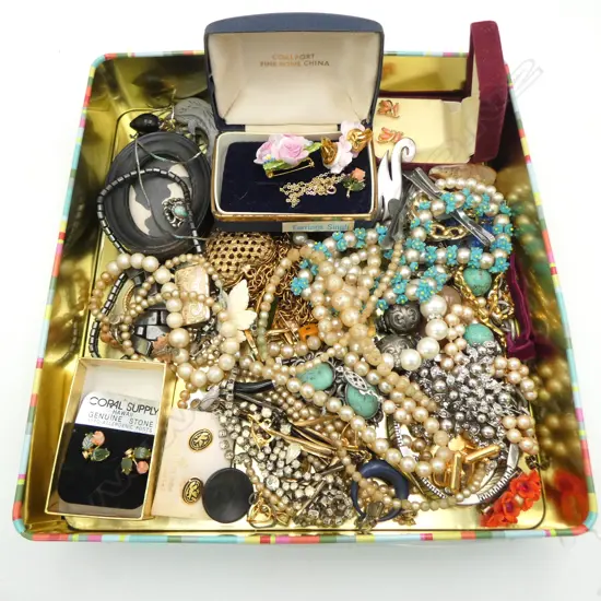 ASST. COSTUME JEWELLERY