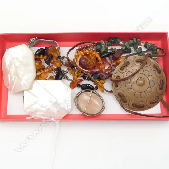 ASST JEWELLERY INCL. AMBER NECKLACE + CAMEO + MOP BUCKLE ETC