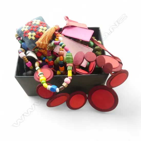 ASST. COSTUME JEWELLERY