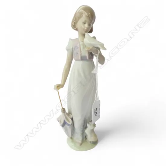 LLADRO FIGURE GIRL w. PARASOL & ANIMALS H.230mm