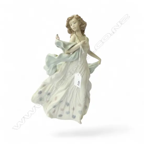 LLADRO FIGURE 6193 SUMMER SERENADE H.320mm with box