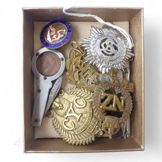 BAG MILITARY CAP & OTHER BADGES + farthing pocket knife + 'BUTLIN'S 1946 CLACTON' badge