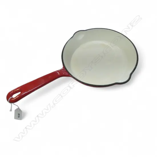 RED ENAMEL CAST IRON FRY PAN L.440mm