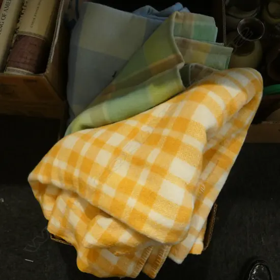 ASST. WOOLLEN BLANKETS 