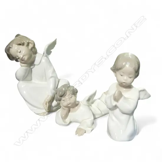 3 LLADRO CHERUB FIGURES H.160mm