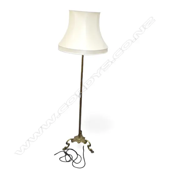 FLOOR LAMP H.1600mm
