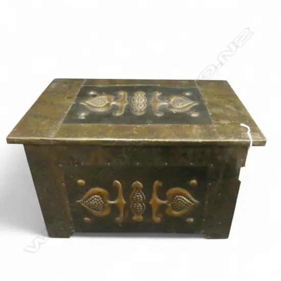 VINTAGE EMBOSSED COPPER? ART NOUVEAU BOX 460x300x290mm