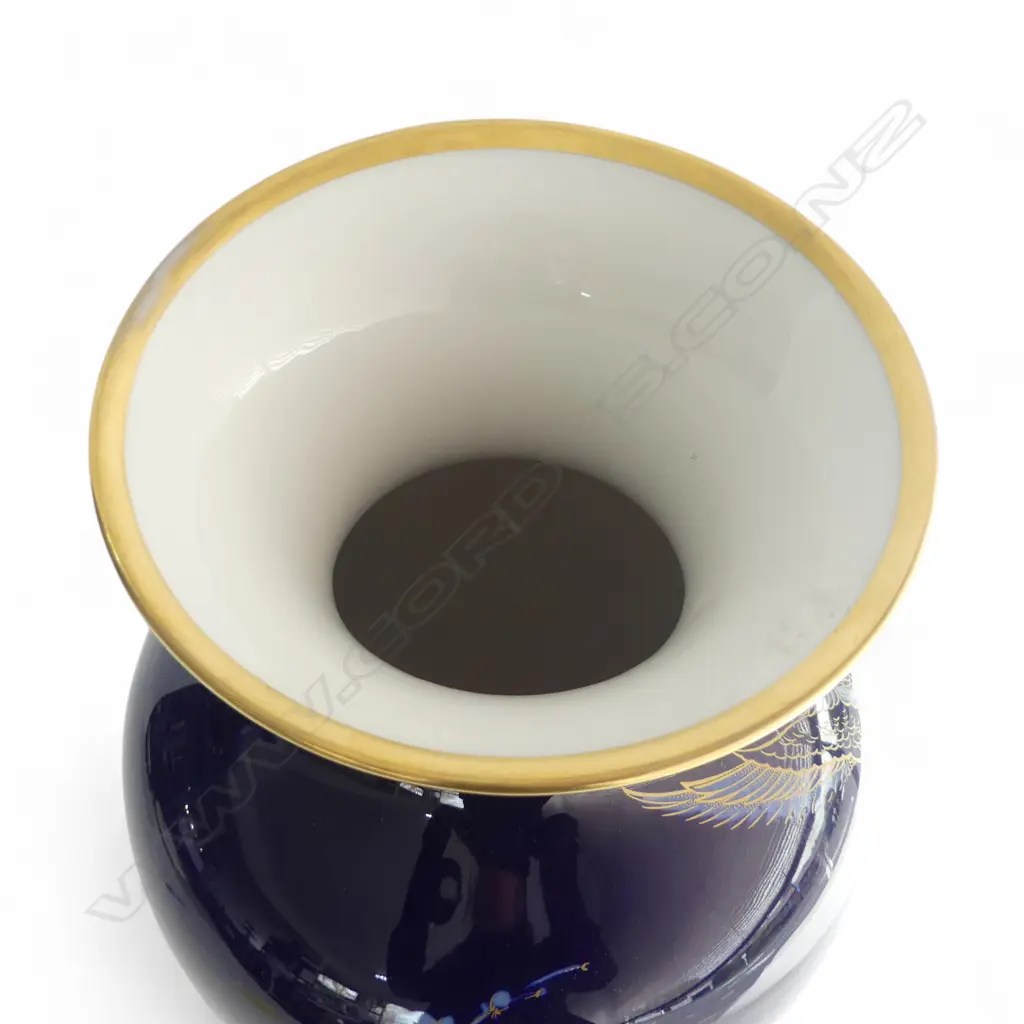 LARGE PORCELAIN BAVARIA SCHUMANN ARZBERG COBALT BLUE VASE exotic bird & florals gilt highlights H.380mm Image 1++