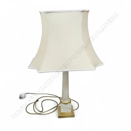 ONYX TABLE LAMP H.600mm