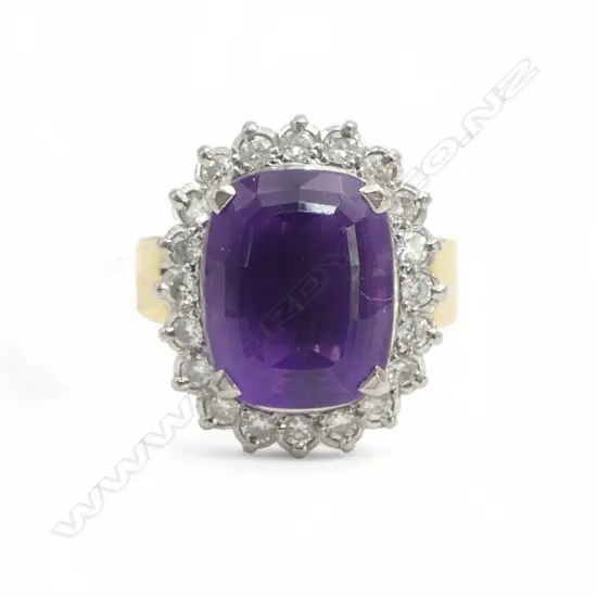 18CT GOLD DIAMOND AND AMETHYST RING 8.93gms SIZE O