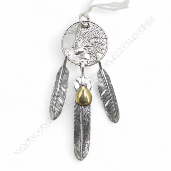 FAUX COIN PENDANT w. 3 925 FEATHERS L.75mm GOROS BRAND, JAPAN