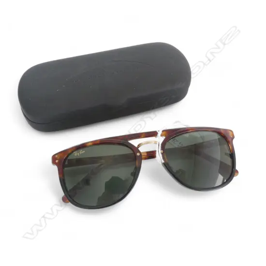 PR RAY-BAN SUNGLASSES, CASED