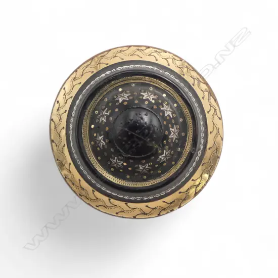 INLAID TORTOISESHELL VICTORIAN BROOCH gold inlay & applique hairline crack