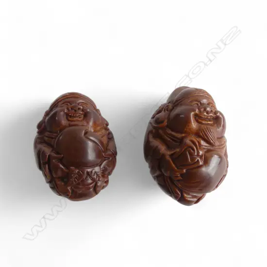 2 ORIENTAL CARVED CANARIUM ALBUM NUT? BEADS L.40mm