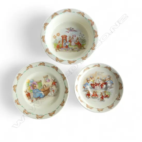 3 PCES ROYAL DOULTON 'BUNNYKINS' CHINA Dia.160mm