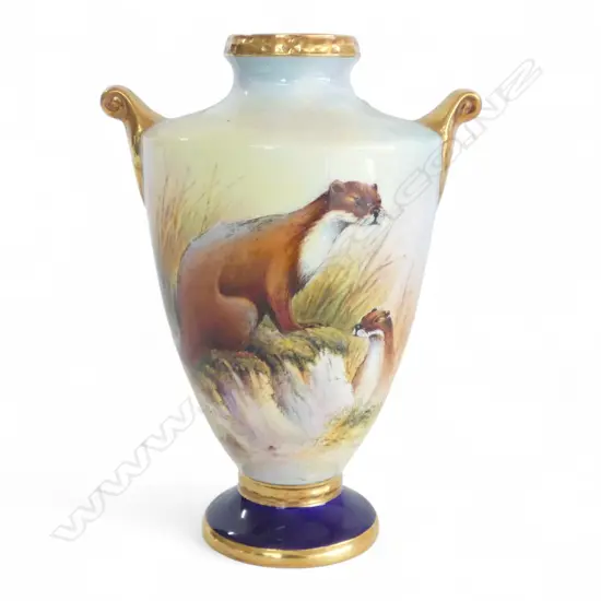 ROYAL AYNSLEY 'FINE ART COLLECTION' MANTEL VASE by T.G. ABBOTS H.200mm