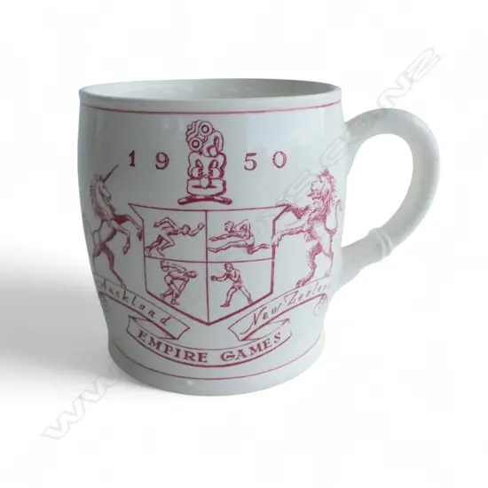 CROWN LYNN COMMEMORATIVE CUP FOR THE 1950 EMPIRE GAMES H.100mm