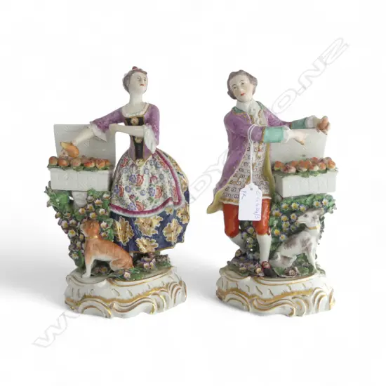 PR ANTIQUE BOW FRUIT SELLER FIGURINES H.250mm minor losses