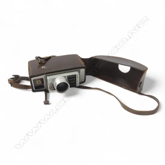 VINTAGE LEATHER CASED 642EE AUTOSET CAMERA
