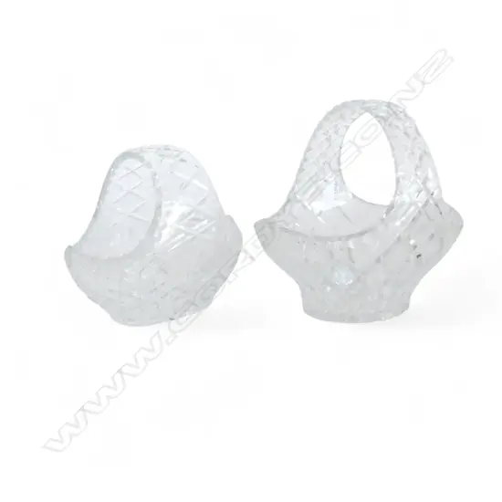 2 VINTAGE CUT CRYSTAL BASKETS H.220mm