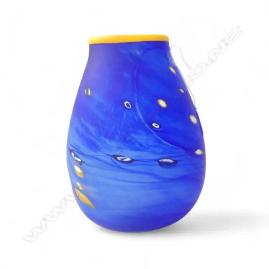 LYNETTE CAMPBELL ART GLASS VASE '99 H.220mm