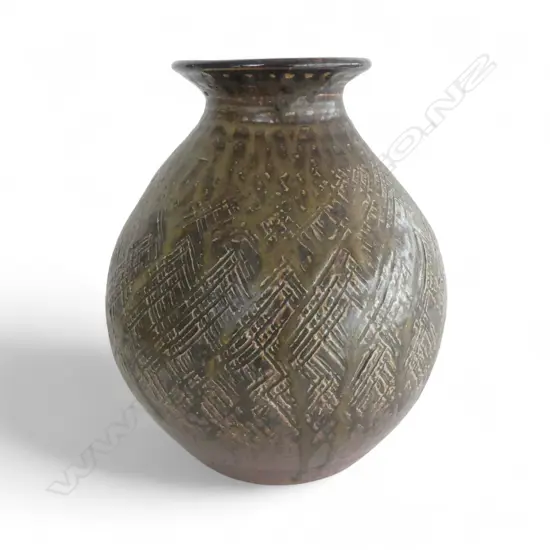 JEFF SCHOLES N.Z. STUDIO POTTERY VASE H.270mm