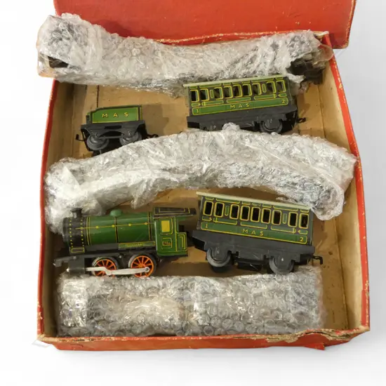 VINTAGE BOXED MODEL CRAFT O GAUGE TRAIN SET & RAILS