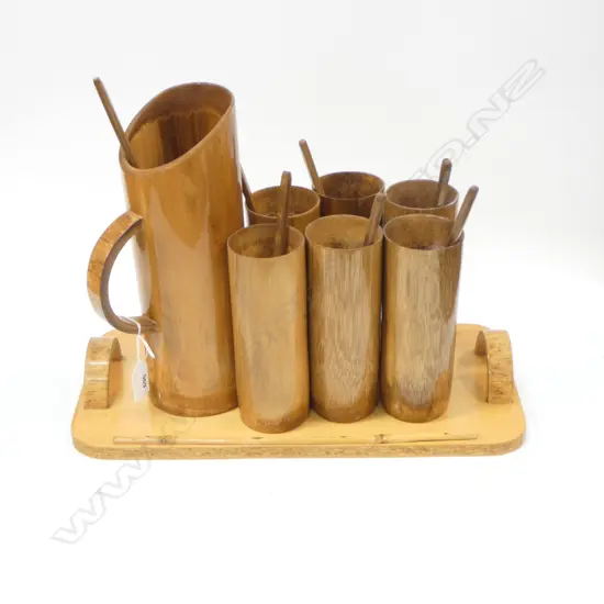 8 PCE BAMBOO DRINKS SET; JUG H.280mm, 6 GLASSES, TRAY W.405mm