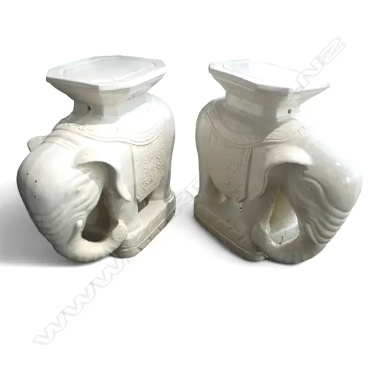 PR WHITE CERAMIC ELEPHANT STOOLS H.500mm