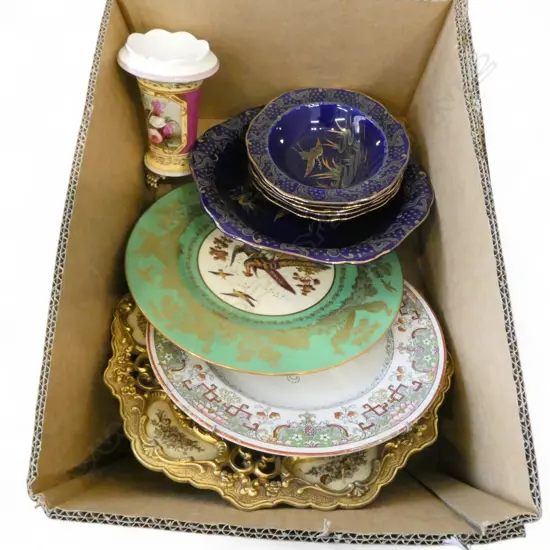 ASST. CHINA PLATES etc Incl. WEDGWOOD CABINET PLATE