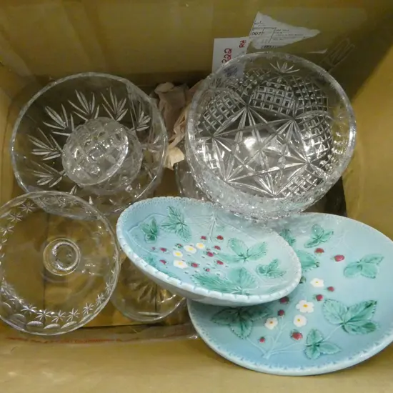 ASST. CRYSTAL/GLASS + W. GERMAN BERRY DISH (FAULT)