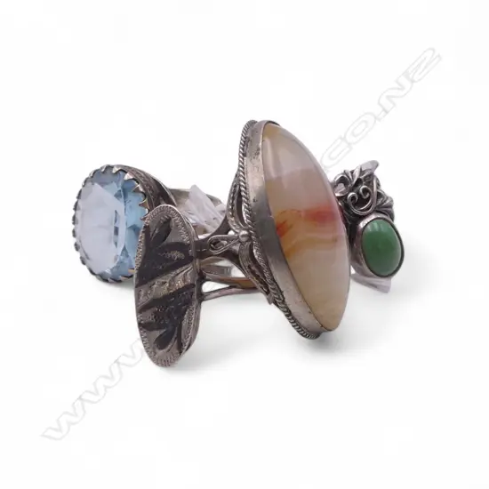 4 SILVER & GEM SET RINGS banded agate etc SIZE O/ Q/ N & P