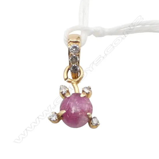 **RTV** 18ct DIAMOND & RUBY PENDANT ruby with faults