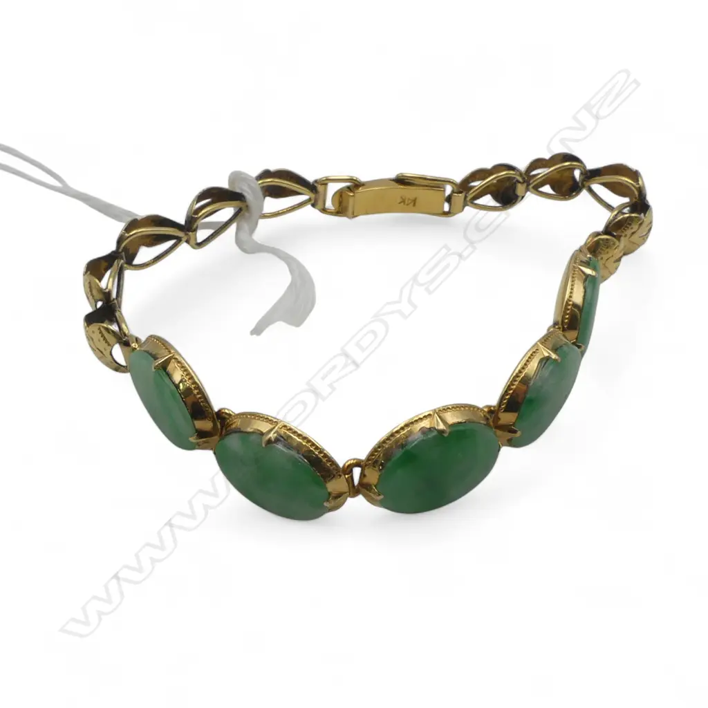 14CT GOLD & 5 bright green mottled JADE BRACELET 7.8gms Image 1++