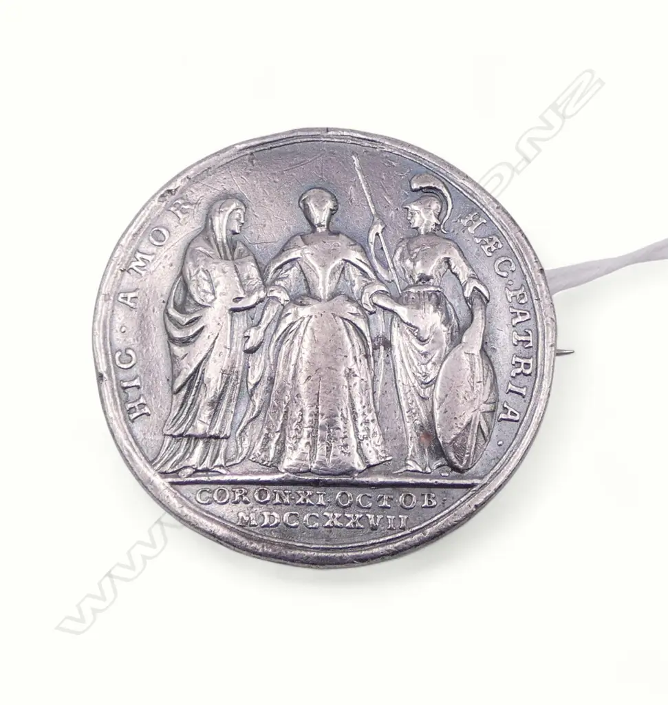 SILVER BROOCH, 18thC MEDAL CORONATION QUEEN CAROLINE, 19.38gm Image 1++