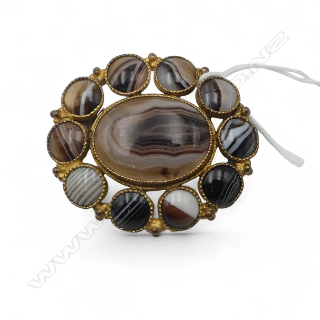rolled gold 1800's agate brooch Image 1++