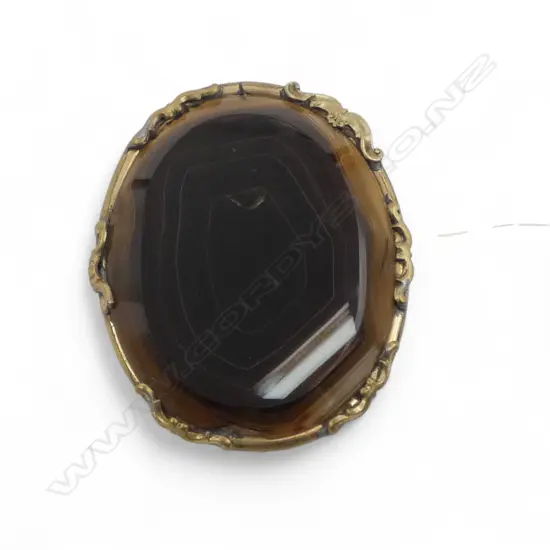 Large banded agate brooch not gold