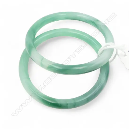 2 GLASS BANGLES