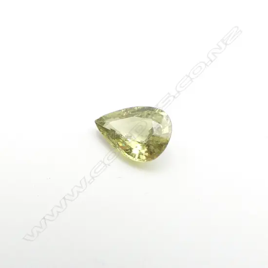  2CT PEAR SHAPED MADAGASCAR GREEN SAPPHIRE