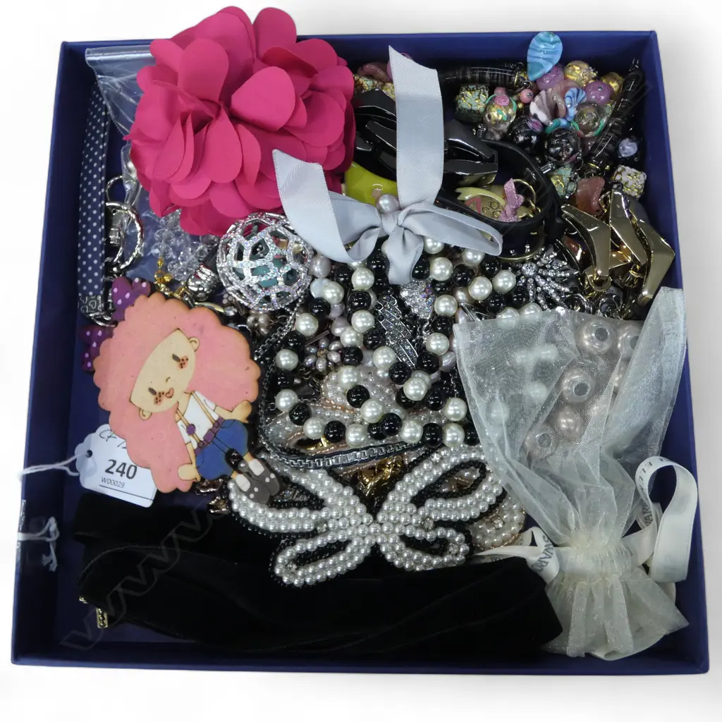 ASST. BRACELETS, NECKLACES, KEY CHAINS, HAIRCLIPS &  ROSE SWAROVSKI BEAD CHARMS Image 1++