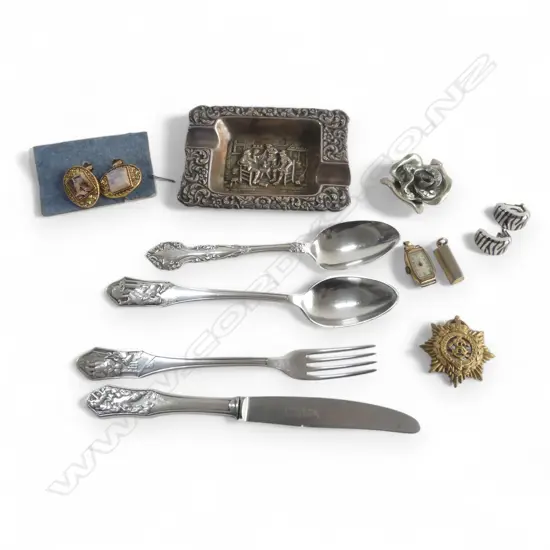 ASST MAINLY SILVER PLATE VINTAGE ITEMS: CUTLERY ETC + badge - some maybe silver 